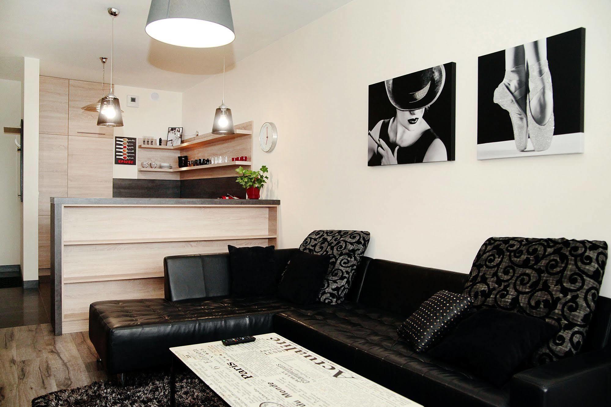 Livin Apartments Santocka Шчечин Екстериор снимка